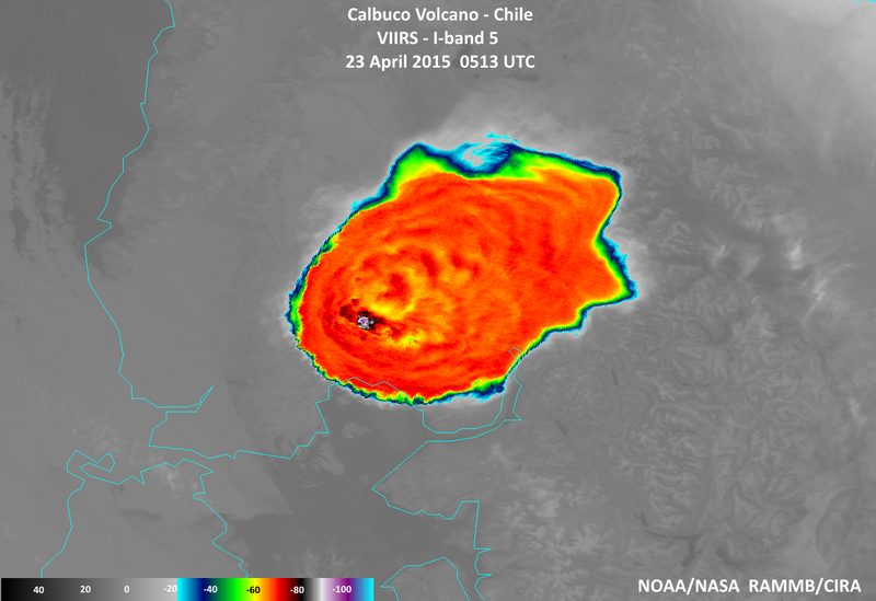 Illustration for article titled Calbuco's Massive Volcanic Plume As Seen From Space